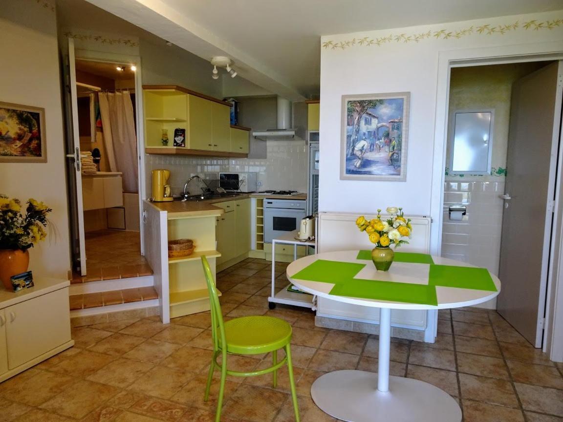Locaspera Apartment Speracedes Exterior photo