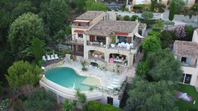 Locaspera Apartment Speracedes Exterior photo